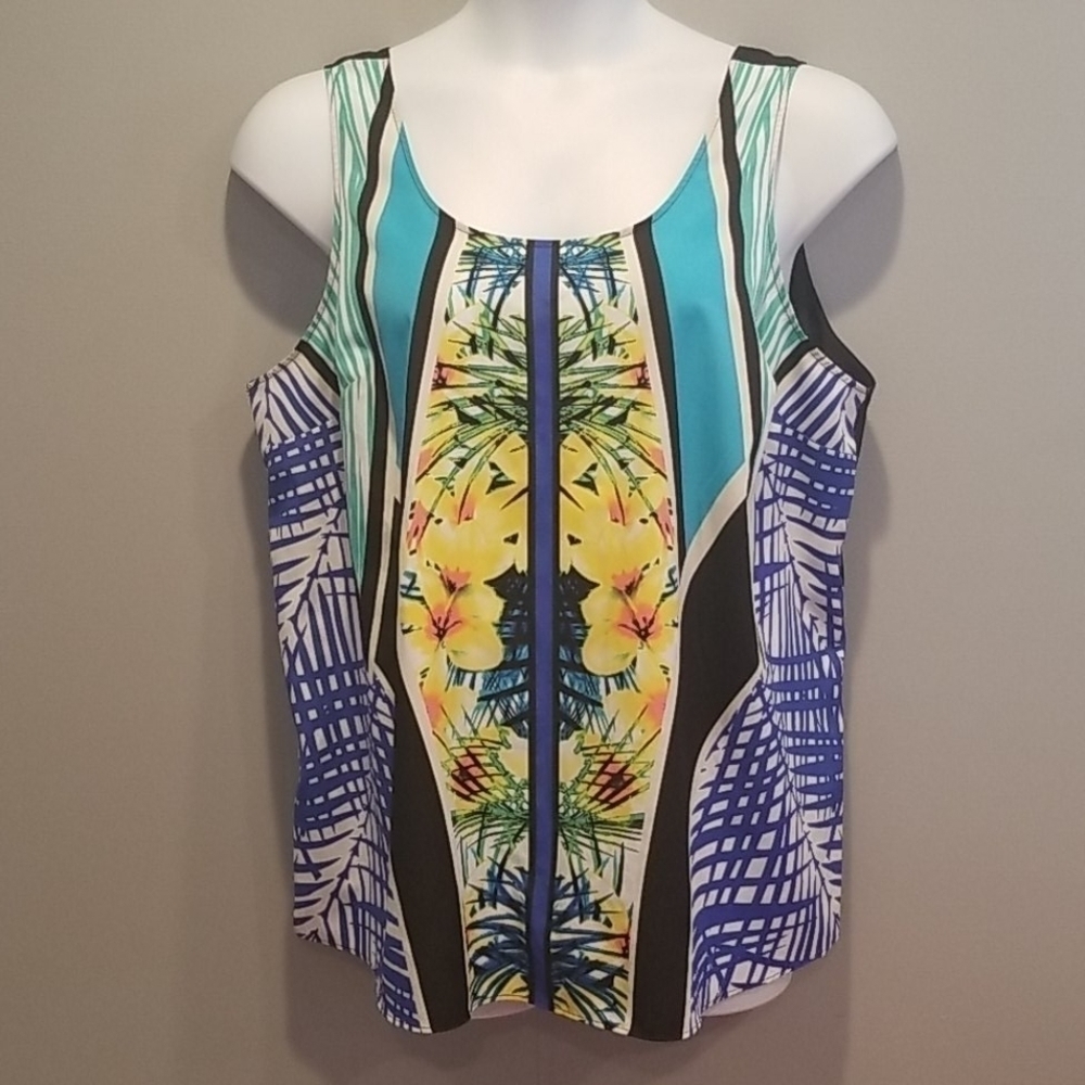Apt 9 Womans floral print tank top Size 1X